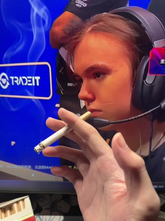 今日RNG 2：1 RA后，RNG已锁定2023LPL春季赛季后赛名额。，已确定晋级季后赛：JDG、EDG、LNG、WBG、BLG、OMG、TT、TES、RNG