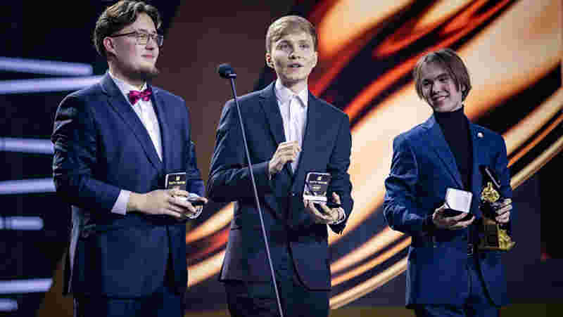 IEM科隆2024：火仔？炎帝！ Vitality 2-0 MOUZ晋级半决赛